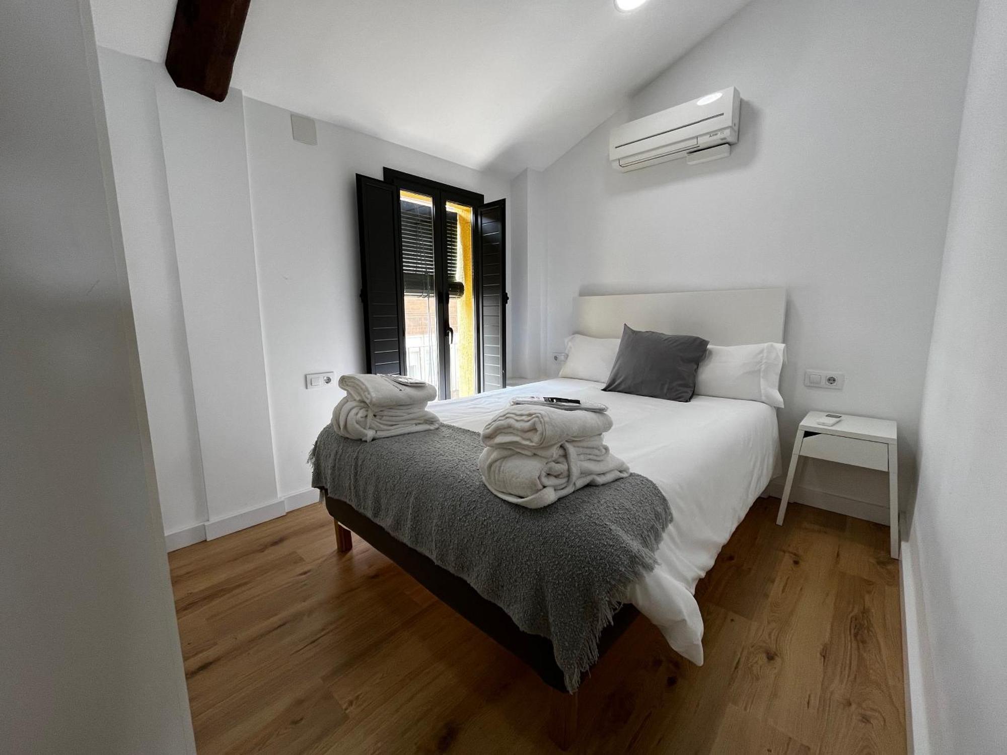 Mon Residence Sant Jeroni Manresa Ngoại thất bức ảnh